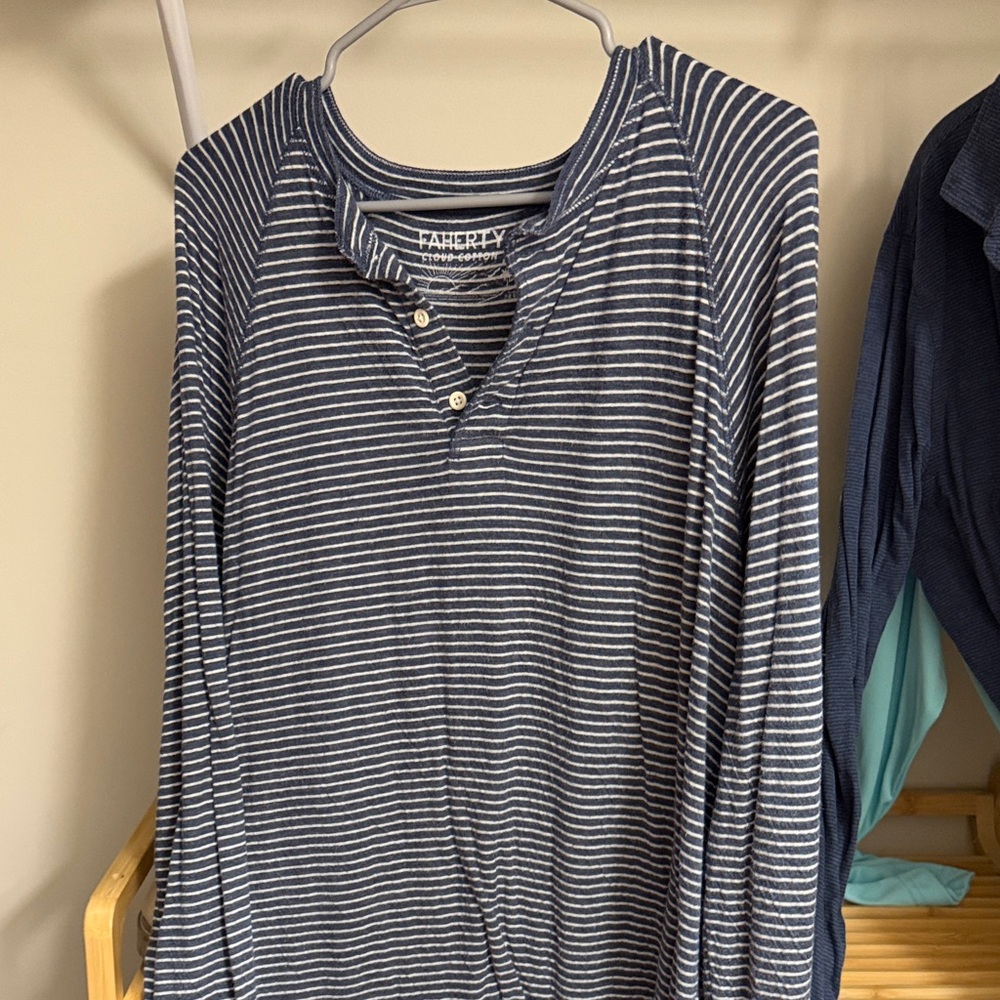 Faherty cloud cotton long sleeve tee